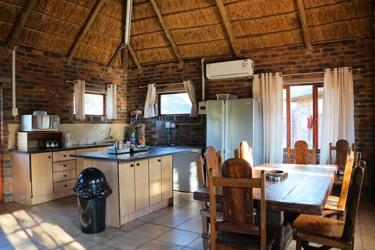 Kwele Game Lodge Beauty Extérieur photo